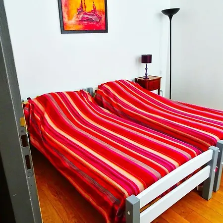 Apartment Labourselyon